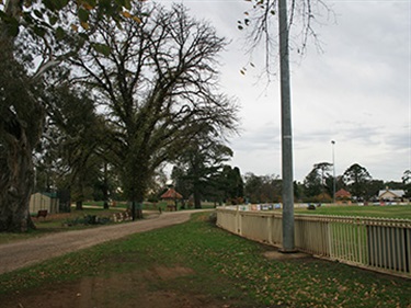 Maddingley Park