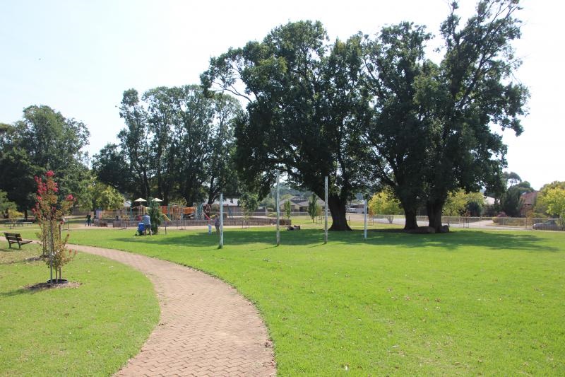 Rogers Reserve Darley