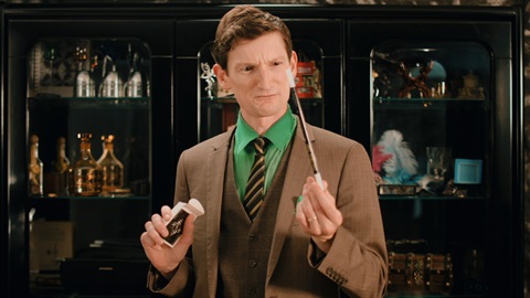 dazzling dan august